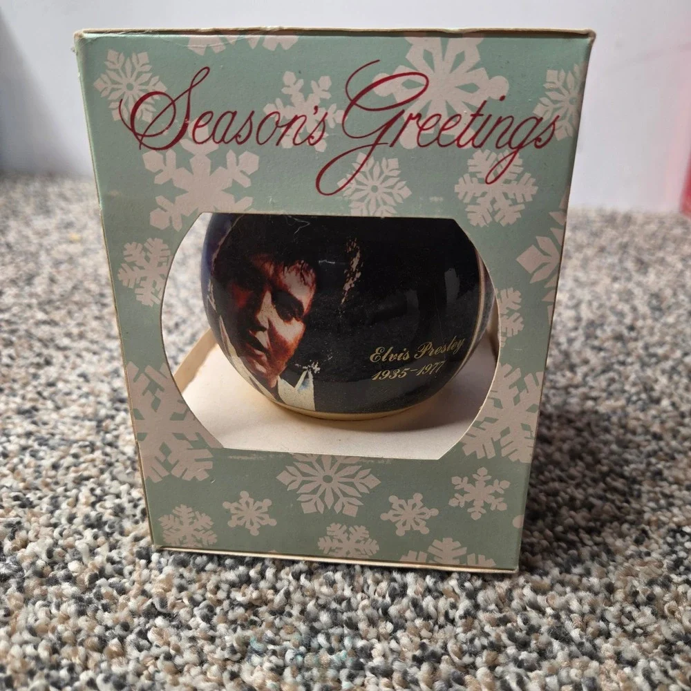 Vintage 1987 Elvis Presley Signatures of Christmas Ball Ornament in Box USA